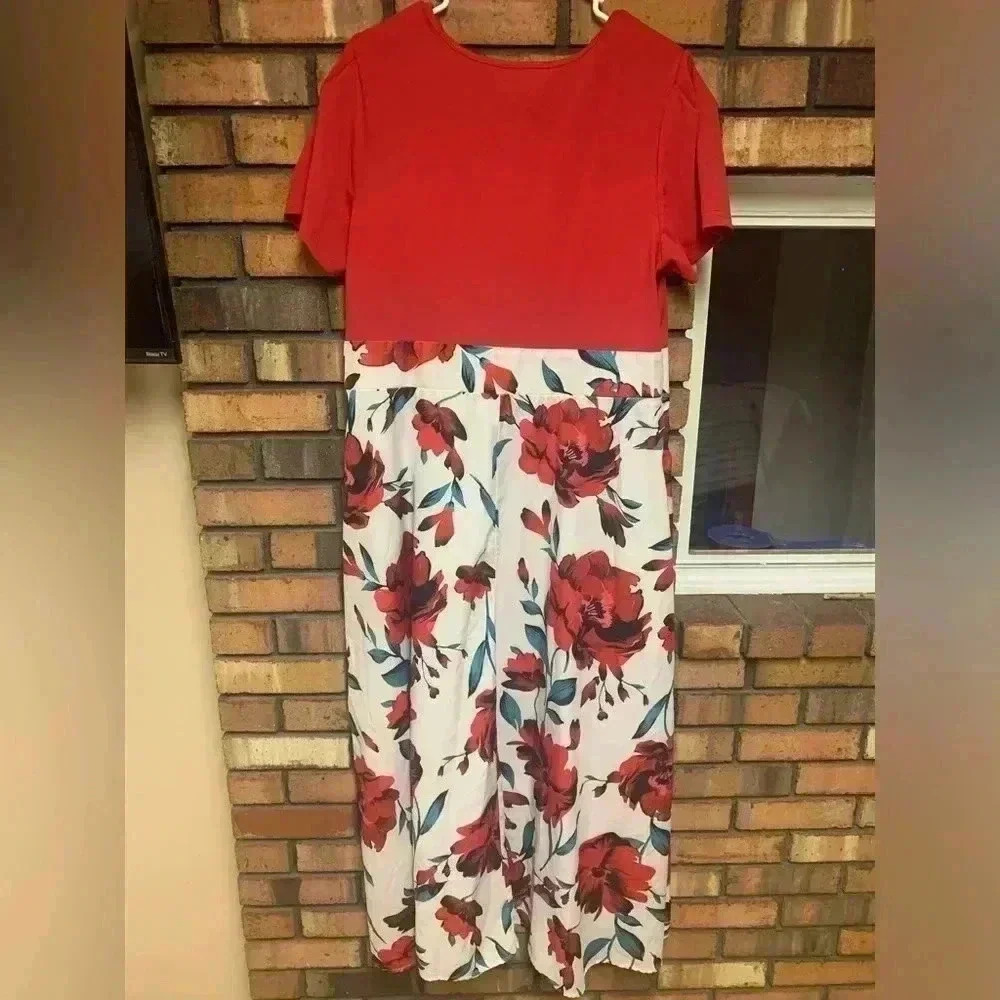 SHEIN Curve Red Floral Maxi Dress - Picture 2 of 3